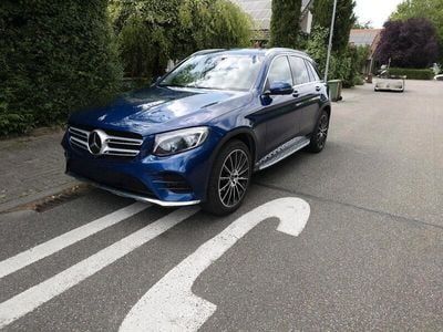 Mercedes GLC300