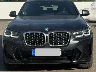Gebraucht BMW X4 Sport Line 286 PS (210 kW) 2023 Schwarz SUV