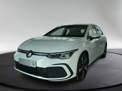 Gebraucht VW Golf VIII GTE 245 PS (180 kW) 2022 Weiß Limousine