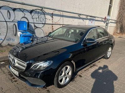 Gebraucht Mercedes E200 160 PS (117 kW) 2018 Schwarz Limousine