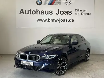 Gebraucht BMW 320 Sport Line 184 PS (135 kW) 2025 Blau Limousine