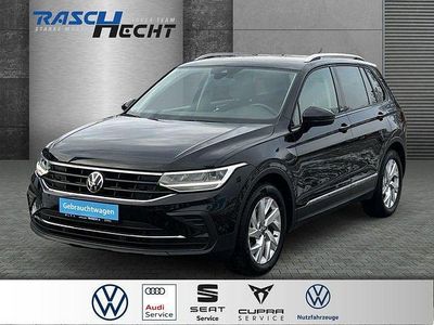 Gebraucht VW Tiguan Active 150 PS (110 kW) 2023 Deep black perleffekt SUV