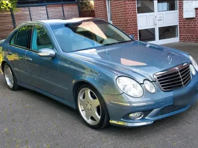 Gebraucht Mercedes E240 AMG 177 PS (130 kW) 2004 Grau Limousine