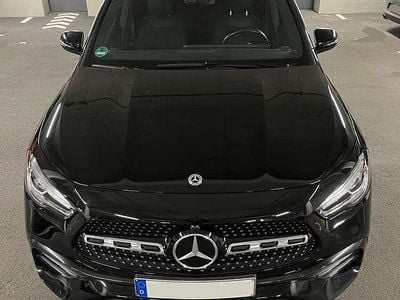 Schwarz Gebraucht 2021 Mercedes GLA200 AMG line SUV | 30.000 € (Guter Preis)