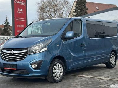 Blau Gebraucht 2019 Opel Vivaro Van / Kleinbus | 19.900 € (Teuer)