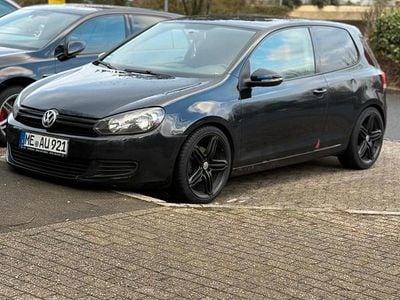 Gebraucht VW Golf VI 105 PS (77 kW) 2009 Schwarz Kleinwagen