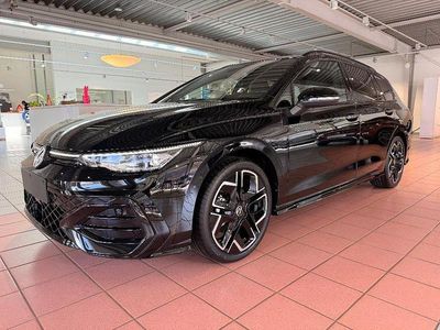 Neu VW Golf VIII R-line 150 PS (110 kW) 2026 Schwarz Kombi
