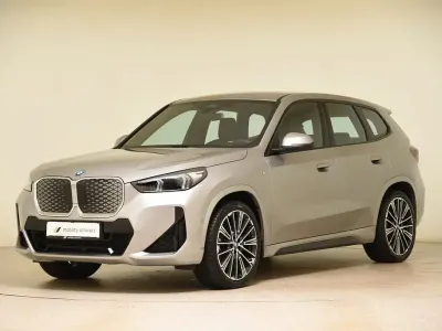 Gebraucht BMW iX1 M Sport 230 kW (313 PS) 2024 Silber SUV