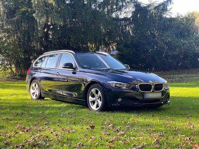Gebraucht BMW 320 Efficient Dynamics 163 PS (119 kW) 2013 Blau Kombi