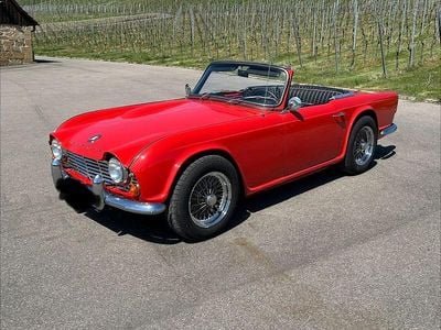 Gebraucht Triumph TR4 101 PS (74 kW) 1965 Rot Cabrio