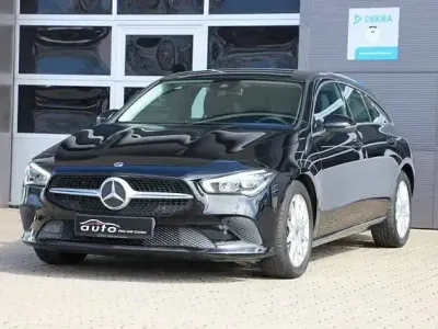 Gebraucht Mercedes CLA180 116 PS (85 kW) 2020 Schwarz Coupé