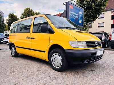 Gelb Gebraucht 2011 Mercedes Vito Van | 7.400 € (Guter Preis)