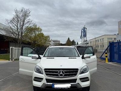 Begagnad Mercedes ML350 258 HK (189 kW) 2013 Vit SUV