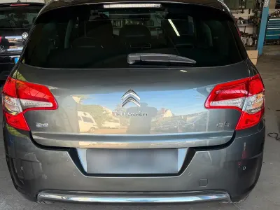 Gebraucht Citroën C4 112 PS (82 kW) 2013 Grau Limousine