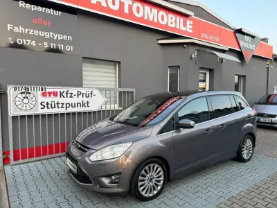 Gebraucht Ford Grand C-Max Titanium 150 PS (110 kW) 2012 Braun Van / Kleinbus