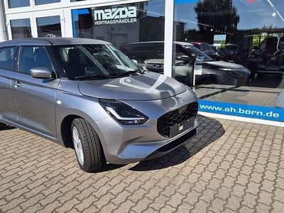 Premium silver met. Neu 2025 Suzuki Swift Comfort Kleinwagen | 21.490 €
