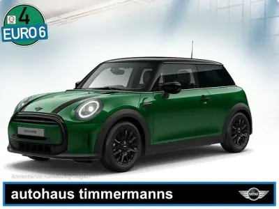 Gebraucht Mini Cooper Classic 136 PS (100 kW) 2023 Grün Kleinwagen