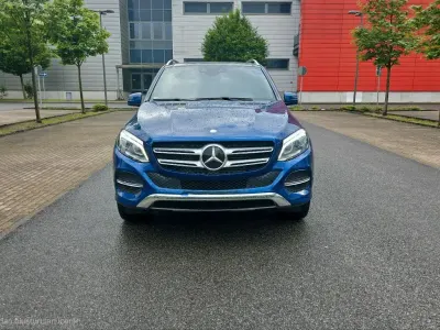 Gebraucht Mercedes GLE350 258 PS (189 kW) 2016 Blau SUV