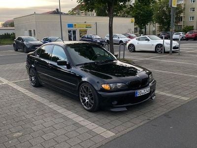 BMW 325