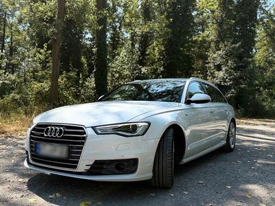 Second-hand Audi A6 Sport 218 CP (160 kW) 2014 Alb Berlinǎ
