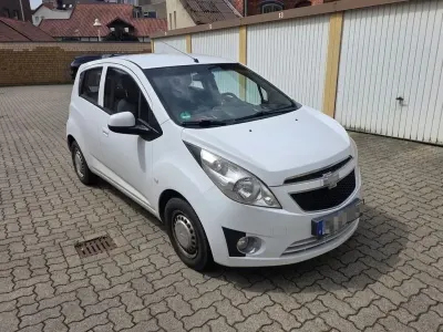 Gebraucht Chevrolet Spark LS 68 PS (50 kW) 2010 Weiß Kleinwagen