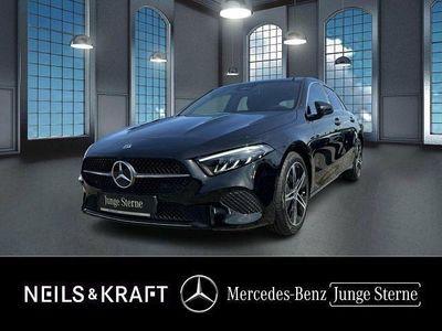 Schwarz Gebraucht 2024 Mercedes A200 Progressive Kleinwagen | 32.880 € (Etwas zu teuer)