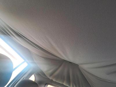 Grau Gebraucht 2004 Opel Zafira Van / Kleinbus | 1.850 € (Fairer Preis)