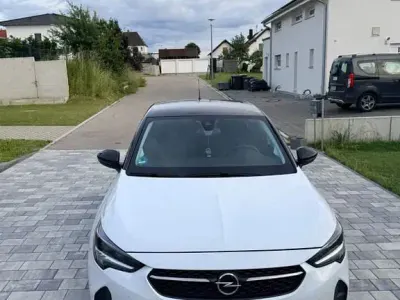 Gebraucht Opel Corsa Elegance 102 PS (75 kW) 2020 Weiß Kleinwagen