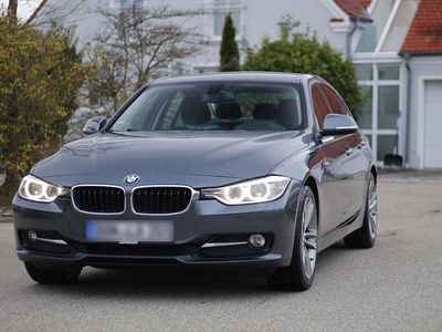 Gebraucht BMW 316 Sport Line 136 PS (100 kW) 2013 Grau Limousine