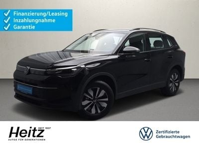 Gebraucht VW Tiguan Goal 150 PS (110 kW) 2024 Deep black perleffekt SUV