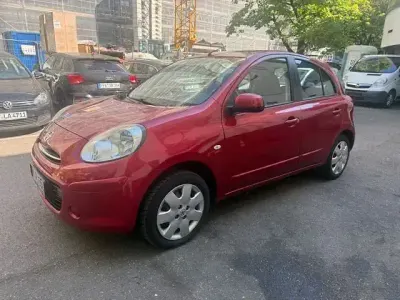 Gebraucht Nissan Micra Acenta 80 PS (58 kW) 2011 Intense red (m) Kleinwagen