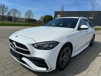 Gebraucht Mercedes C200 AMG line 163 PS (119 kW) 2022 Weiß Kombi