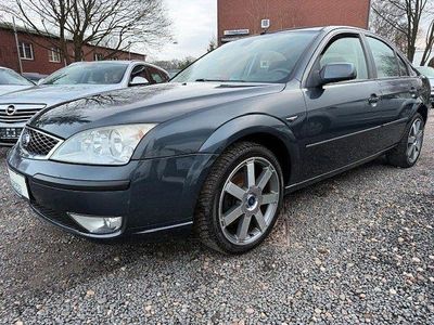 Schwarz Gebraucht 2007 Ford Mondeo Futura Limousine | 2.890 € (Etwas zu teuer)