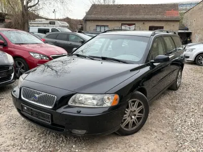 Używany Volvo V70 185 KM (136 kW) 2007 Czarny Kombi