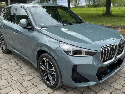 Begagnad BMW iX1