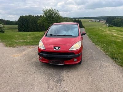 Peugeot 1007