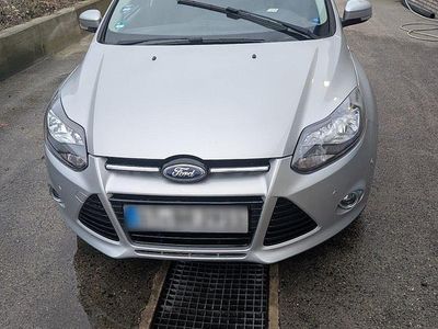 Gebraucht Ford Focus Titanium 140 PS (102 kW) 2014 Silber Kombi