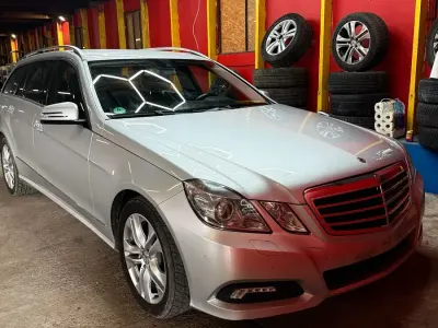 Gebraucht Mercedes C350 Avantgarde 272 PS (200 kW) 2009 Silber Kombi