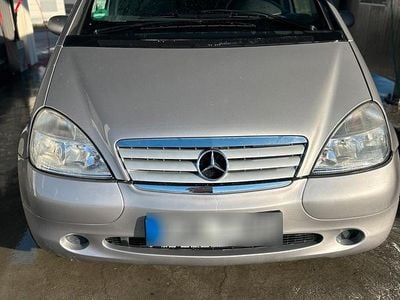 Usata Mercedes A160 102 CV (75 kW) 1998 Argento Utilitaria