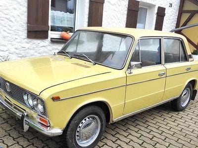 Gebraucht Lada 2103 75 PS (55 kW) 1974 Gelb Limousine