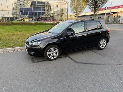 Gebraucht VW Golf VII Trendline 90 PS (66 kW) 2012 Schwarz Limousine