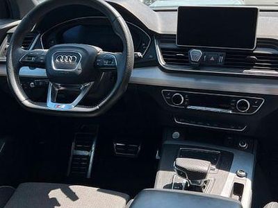 Gebraucht Audi Q5 Sport 190 PS (139 kW) 2020 Schwarz SUV