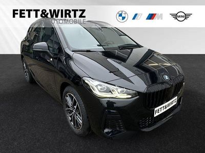 Neu BMW 218 M Sport 136 PS (100 kW) 2025 Black sapphire metallic