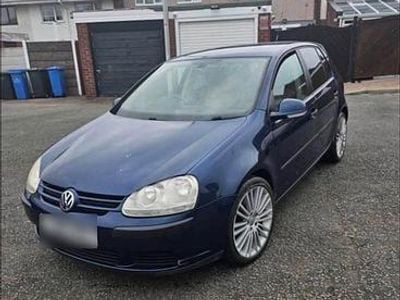 Second-hand VW Golf IV 126 CP (92 kW) 2006 Albastru Berlinǎ
