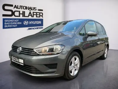 Gebraucht VW Golf Sportsvan Comfortline 125 PS (91 kW) 2017 Indiumgrau metallic Van / Kleinbus