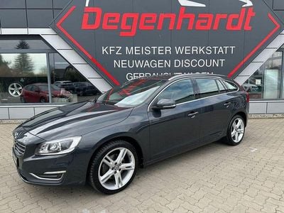 Second-hand Volvo V60 Summum 190 CP (139 kW) 2017 Gri Break