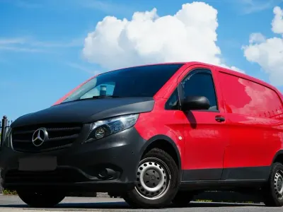 Gebraucht Mercedes Vito 136 PS (100 kW) 2016 Rot Van