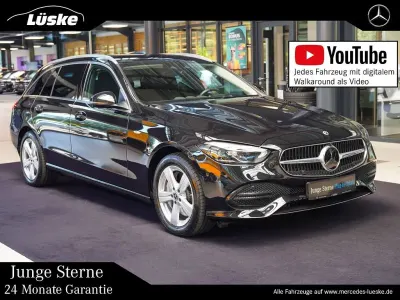 Gebraucht Mercedes C300e Avantgarde 313 PS (230 kW) 2025 Obsidianschwarz Kombi