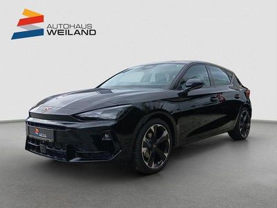 Neu Cupra Leon 150 PS (110 kW) 2025 Midnight schwarz metallic Limousine