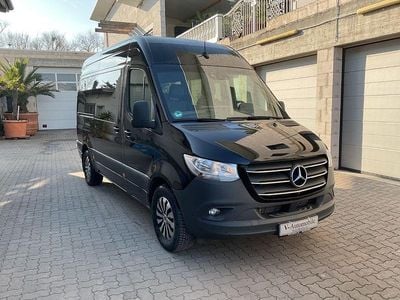 Gebraucht Mercedes Sprinter 170 PS (125 kW) 2023 Schwarz Van